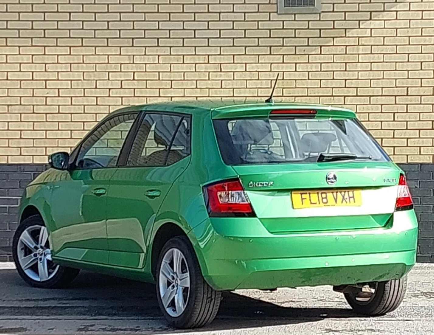 Škoda Fabia photo 2
